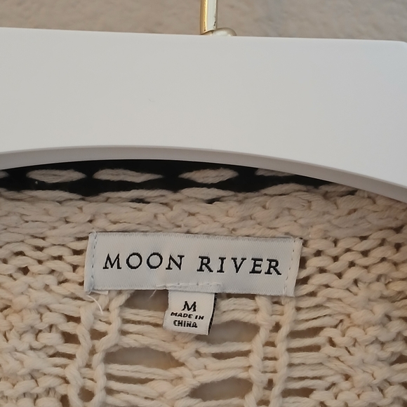 Kookai Women's Cream and Black Sweater - Picture 6 of 10